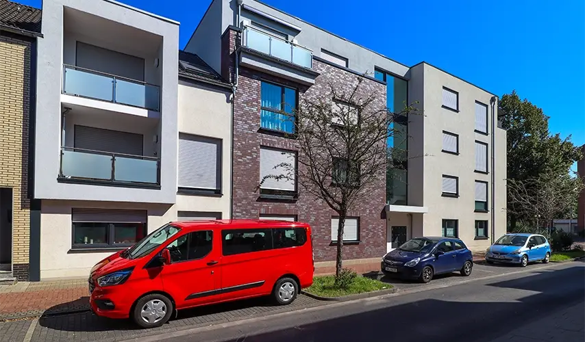 1. Eigentumswohnung - Grevenbroich - 132 m²